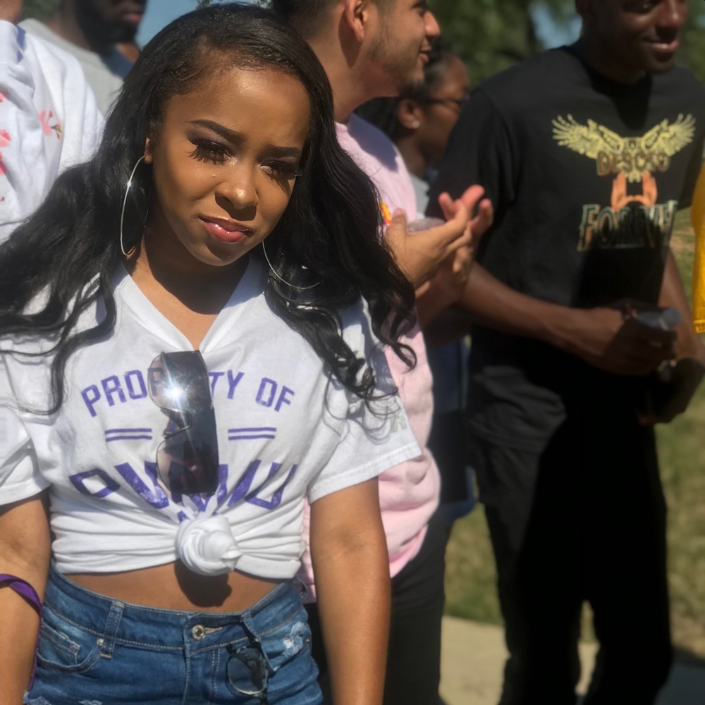 Meet your Posher, Kiari